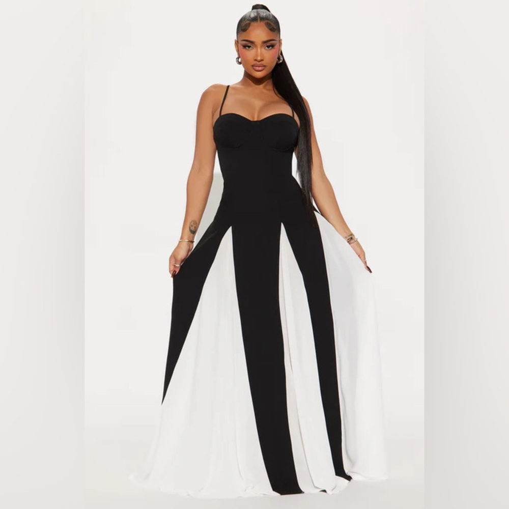 Molly Contrast Maxi Dress